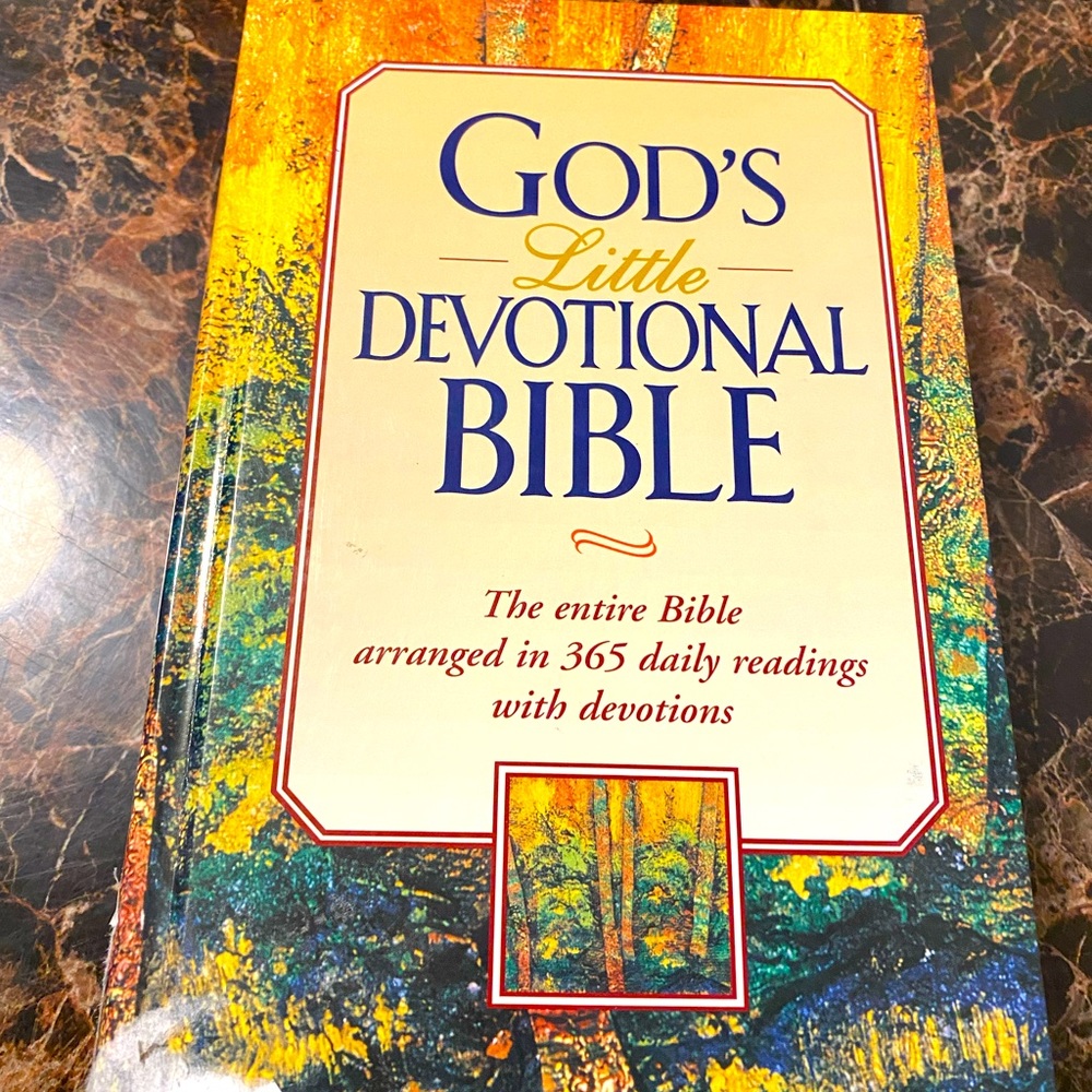 God's Little Devotional Bible (God's Little Devotional Series)